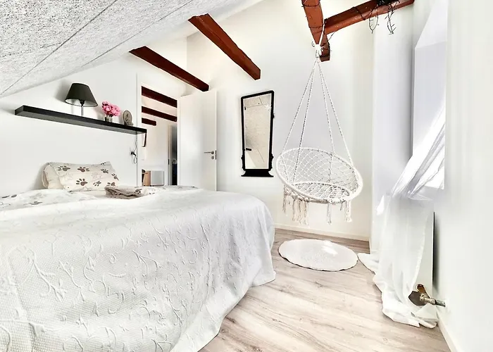 Dalgade Loft And Living Apartman *